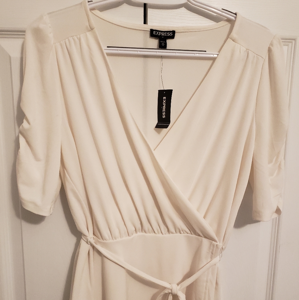 Express Crossover Top